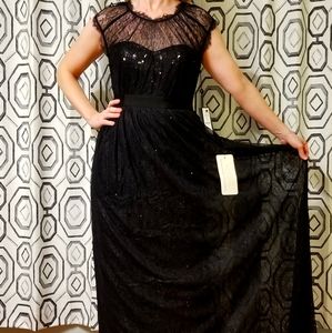 NWT Adrianna Papell ball gown